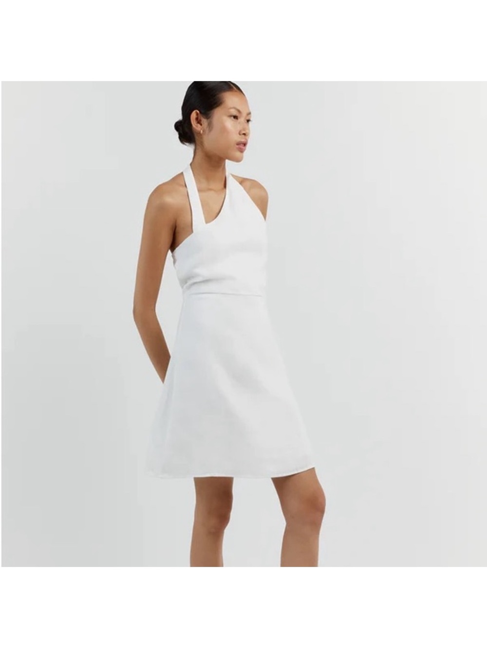 DISSH White Linen Halter Mini Dress - Picture 3 of 5